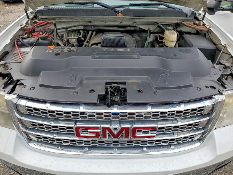 2014 GMC SIERRA K3500 SLE — Фото 11 из 12