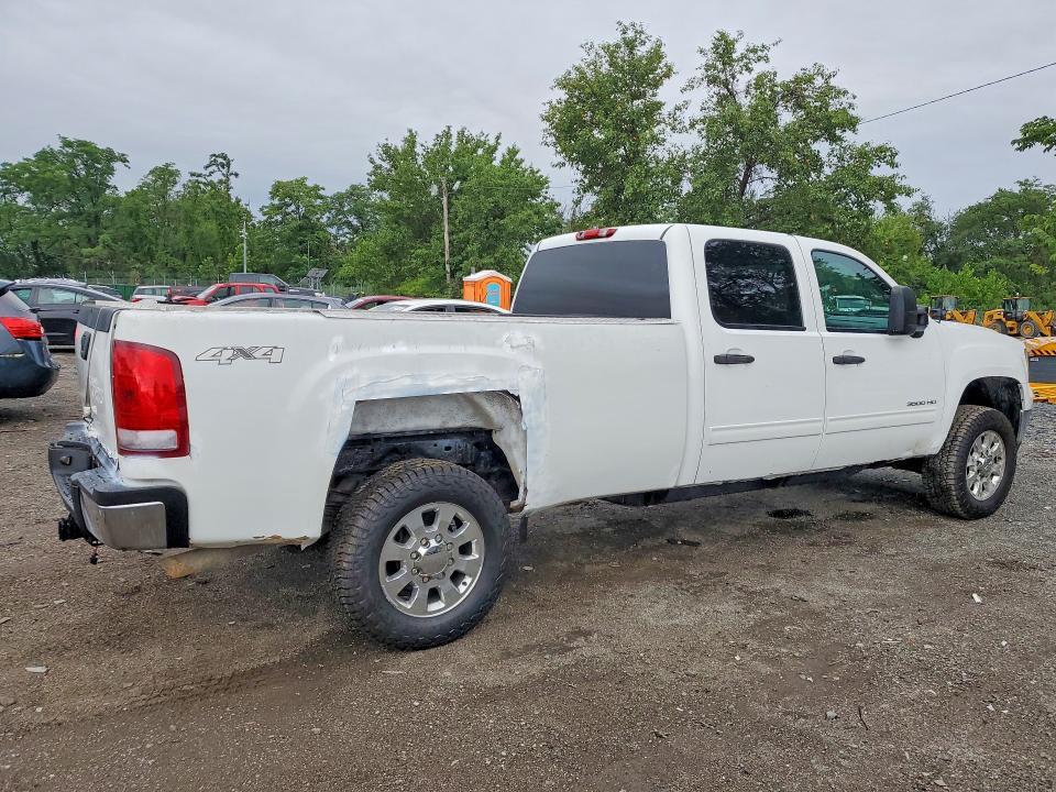 2014 GMC SIERRA K3500 SLE — Фото 3 из 12