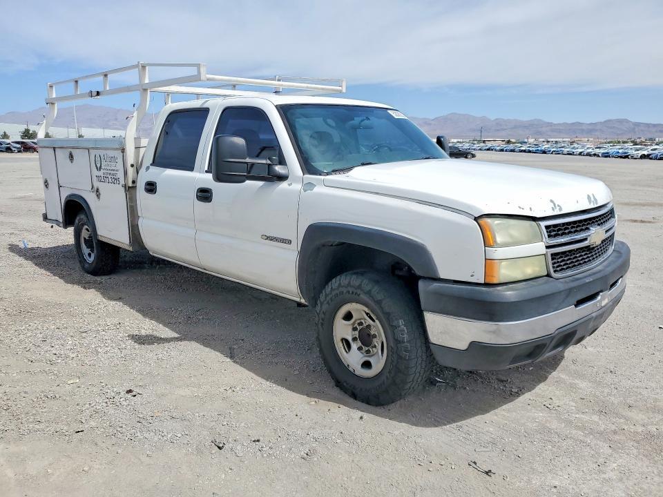 2006 CHEVROLET SILVERADO C2500 HEAVY DUTY — Фото 4 из 12
