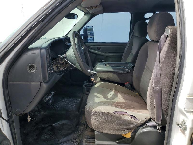 2006 CHEVROLET SILVERADO C2500 HEAVY DUTY — Фото 7 из 12