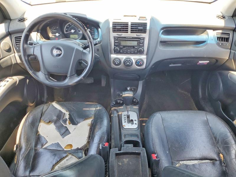 2005 KIA SPORTAGE LX — Фото 8 из 13