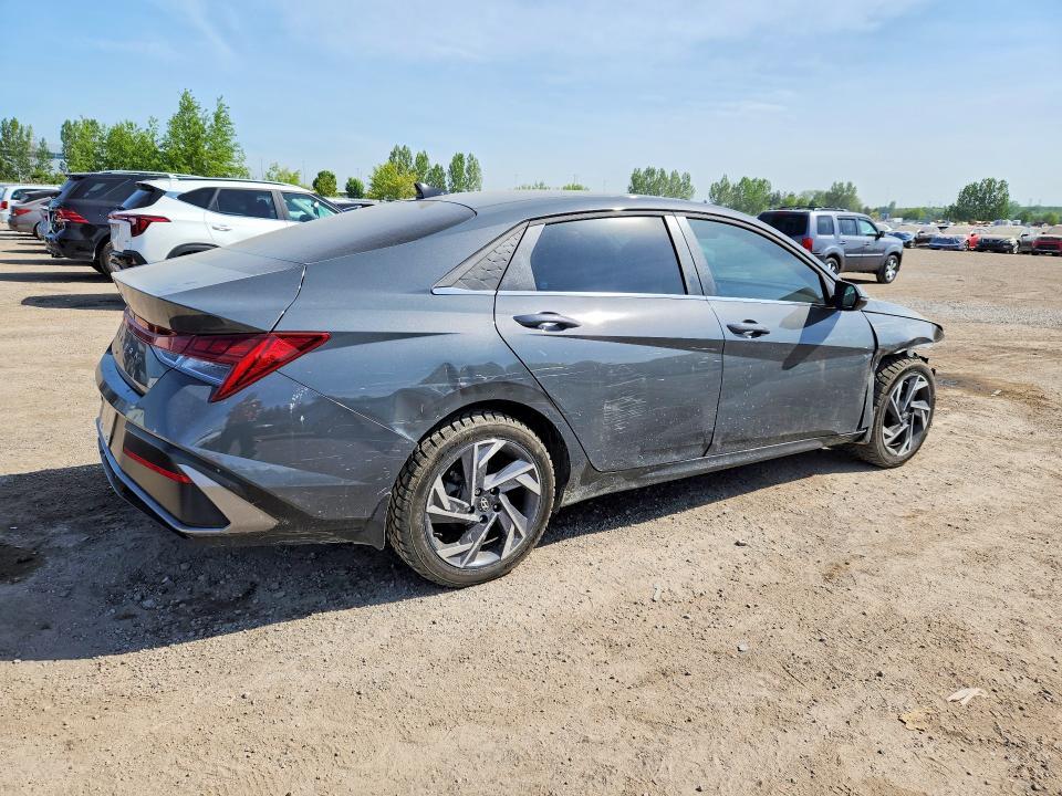 2025 HYUNDAI ELANTRA LUXURY — Фото 3 из 12