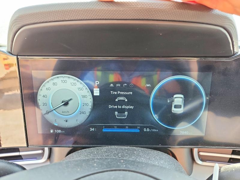 2025 HYUNDAI ELANTRA LUXURY — Фото 9 из 12