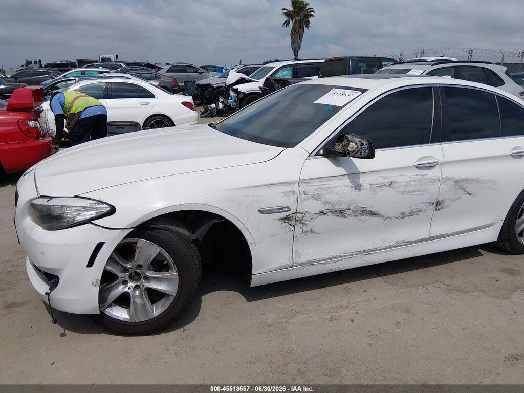 WBAFR1C59BC742862 2011 BMW 528I photo no. 6