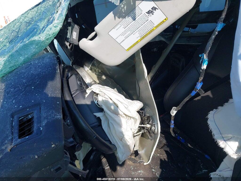 2T1BURHE9KC194392 2019 TOYOTA COROLLA photo no. 5