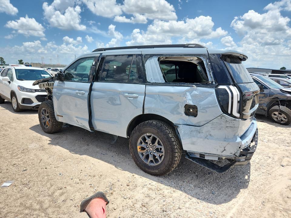 2026 FORD EXPEDITION TREMOR — Фото 2 из 14