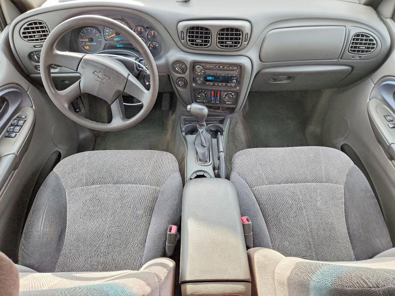 2004 CHEVROLET TRAILBLAZER LS — Фото 8 из 12