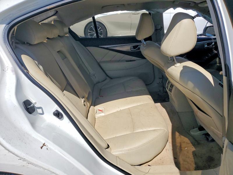 2014 INFINITI Q50 PREMIUM — Фото 10 из 12