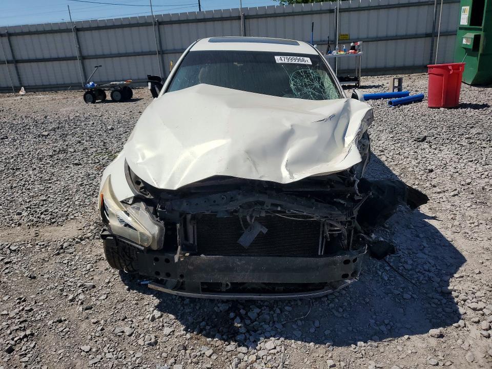2014 INFINITI Q50 PREMIUM — Фото 5 из 12