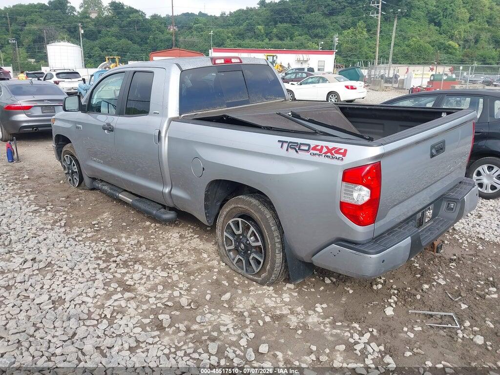 5TFUY5F11JX703333 2018 TOYOTA TUNDRA photo no. 3