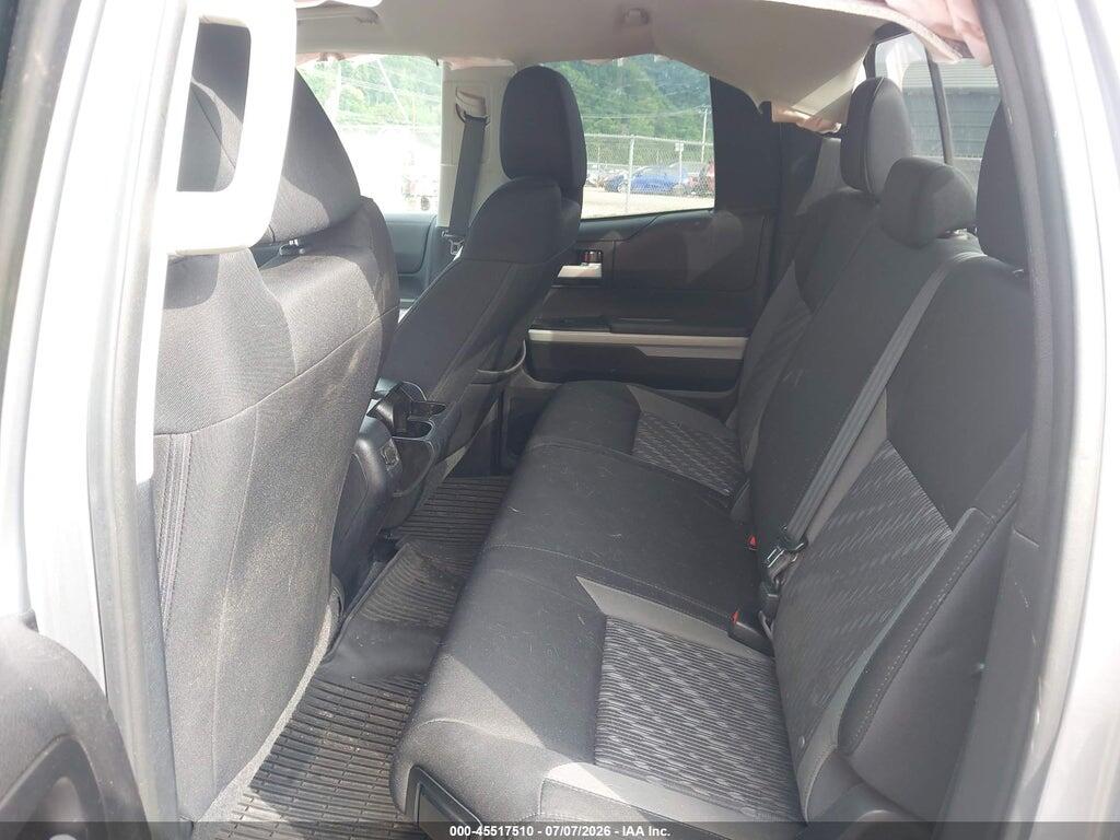 5TFUY5F11JX703333 2018 TOYOTA TUNDRA photo no. 8
