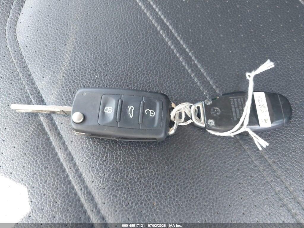 1VWAT7A30EC028655 2014 VOLKSWAGEN PASSAT photo no. 11