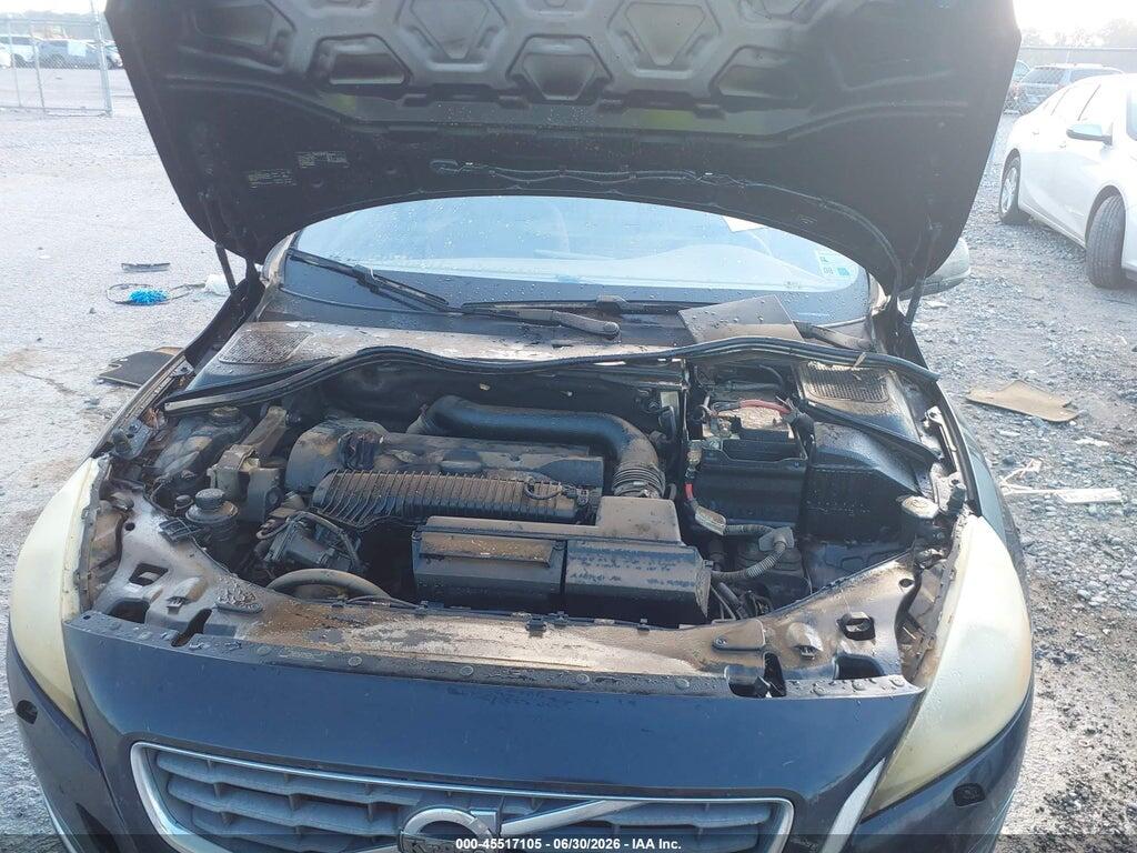 YV1612FS7D1211010 2013 VOLVO S60 photo no. 10