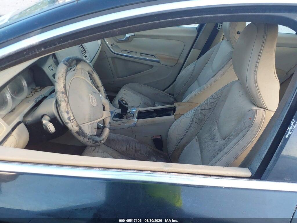 YV1612FS7D1211010 2013 VOLVO S60 photo no. 6