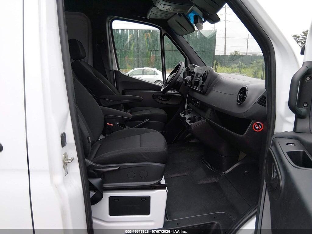 W1Y40CHY6MT079462 2021 MERCEDES-BENZ SPRINTER 2500 photo no. 5