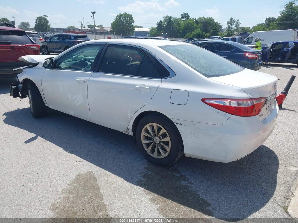 4T1BF1FK5FU930270 2015 TOYOTA CAMRY photo no. 3