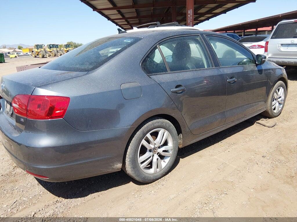 3VWD17AJ8EM222706 2014 VOLKSWAGEN JETTA photo no. 4