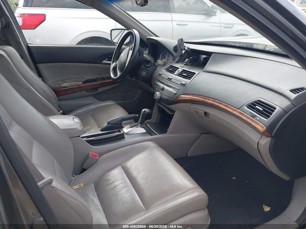 1HGCP2F86BA000505 2011 HONDA ACCORD photo no. 5