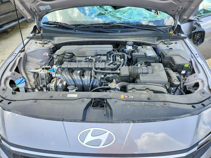 KMHLM4DG8SU939047 2025 HYUNDAI ELANTRA photo no. 11