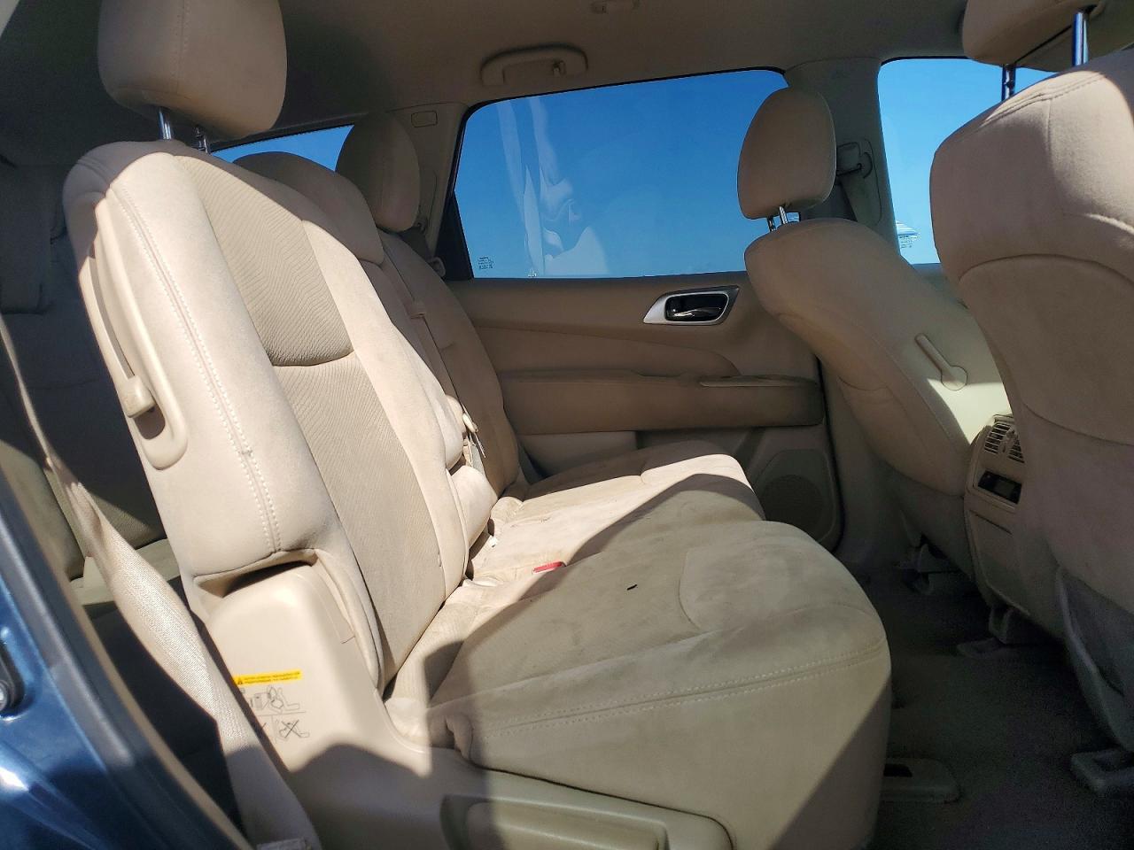 2014 NISSAN PATHFINDER S — Фото 11 из 13