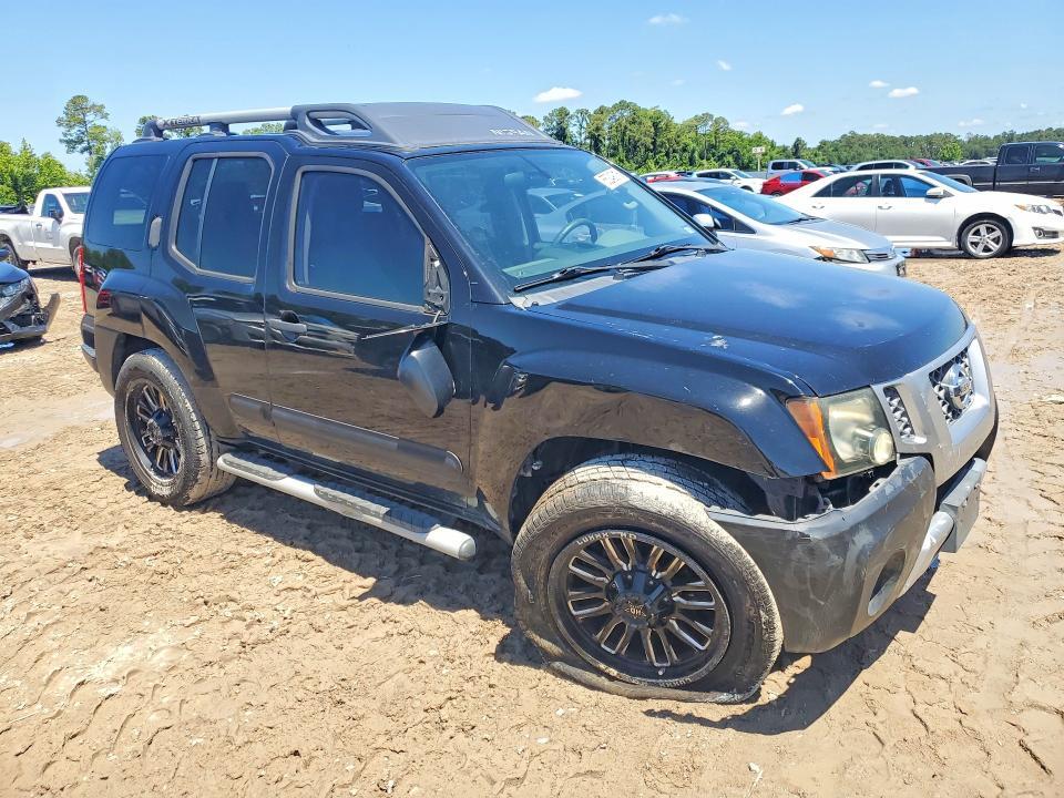 2014 NISSAN XTERRA S — Фото 4 из 12