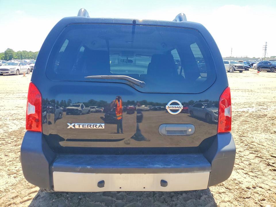 2014 NISSAN XTERRA S — Фото 6 из 12