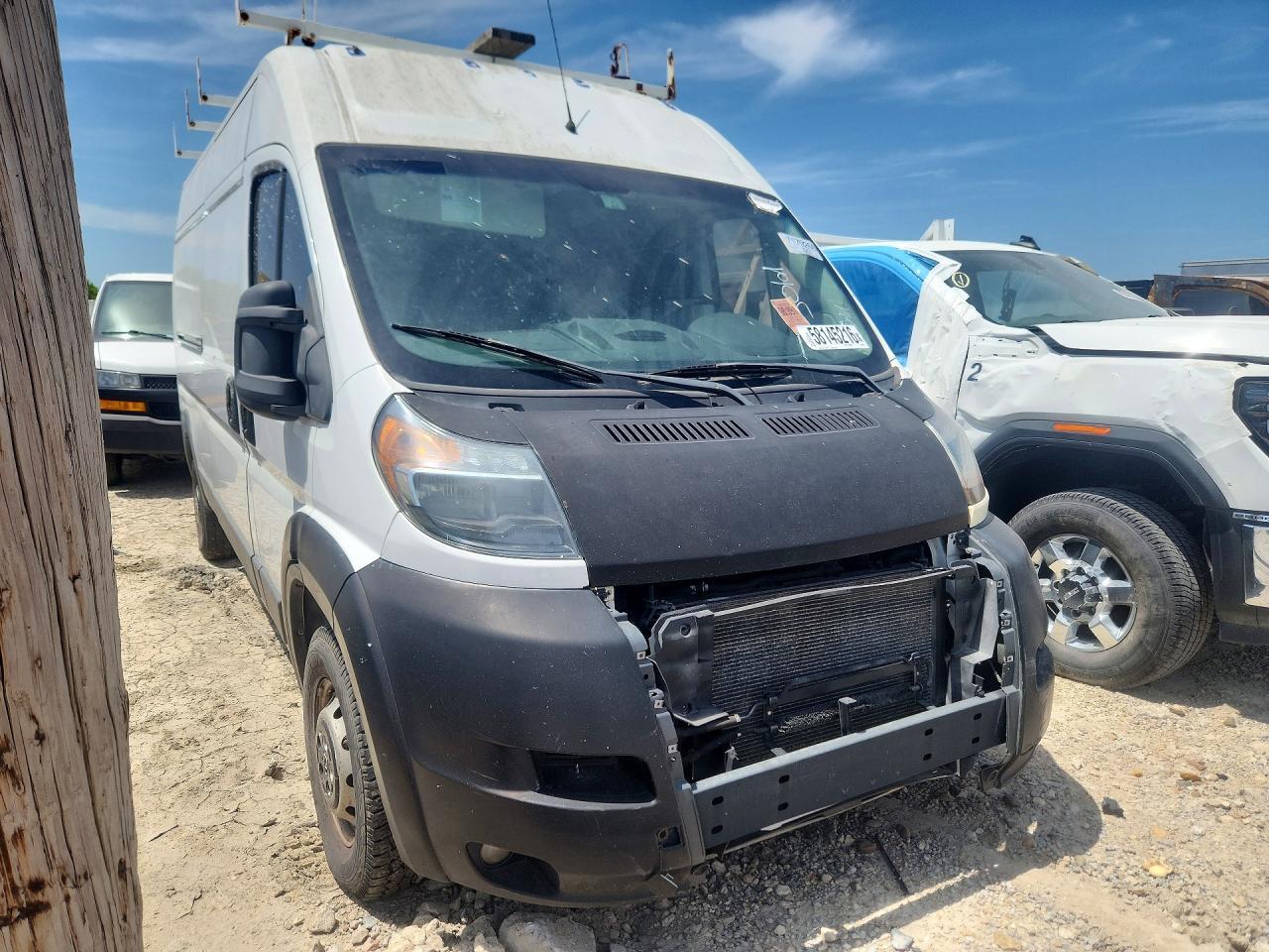 3C6TRVDG0EE109359 2014 RAM PROMASTER 2500 photo no. 4