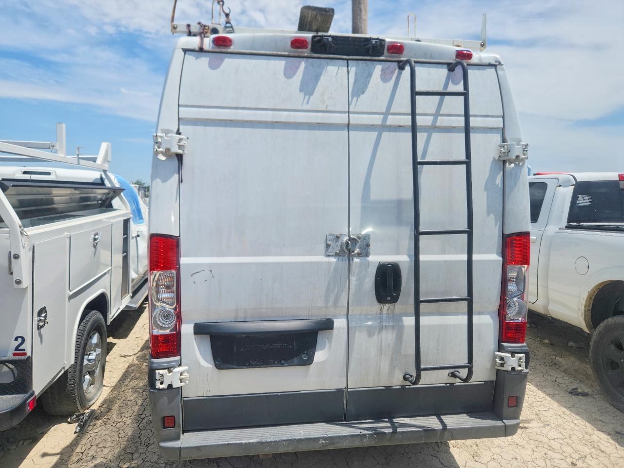 3C6TRVDG0EE109359 2014 RAM PROMASTER 2500 photo no. 6