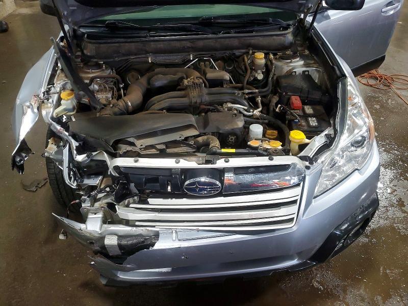 2014 SUBARU OUTBACK 2.5I — Фото 11 из 12