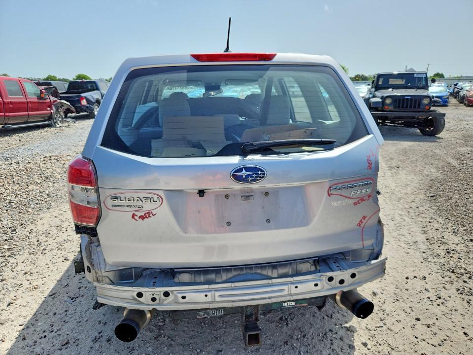 2014 SUBARU FORESTER 2.5I — Фото 6 из 13
