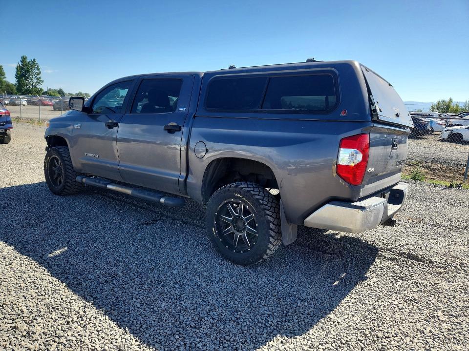 2014 TOYOTA TUNDRA CREWMAX SR5 — Фото 2 из 12