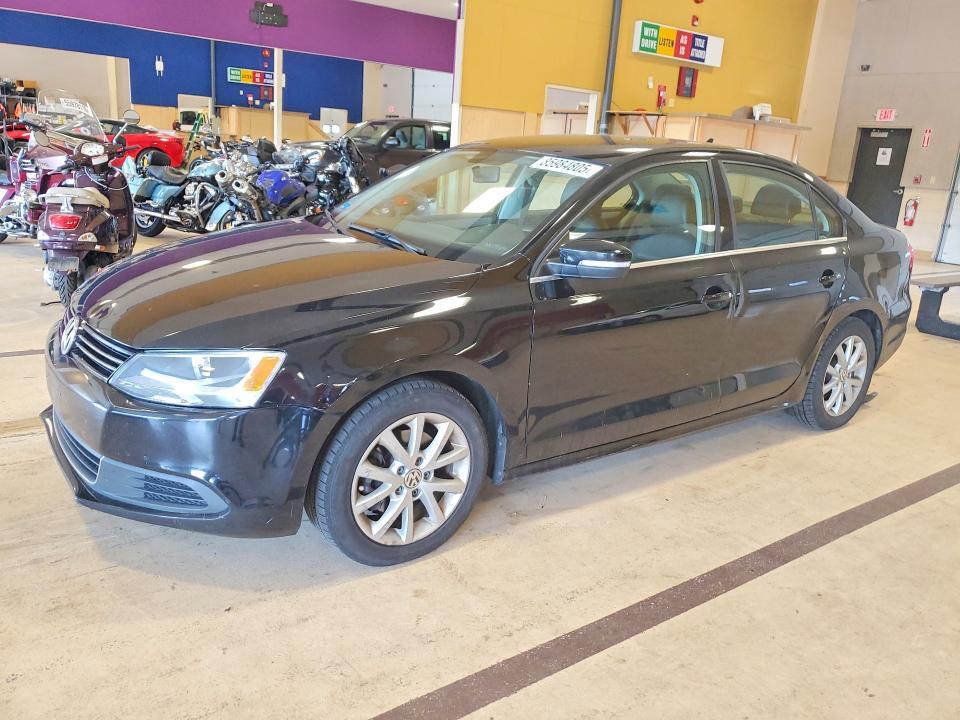 3VWD17AJ6EM330645 2014 VOLKSWAGEN JETTA photo no. 1