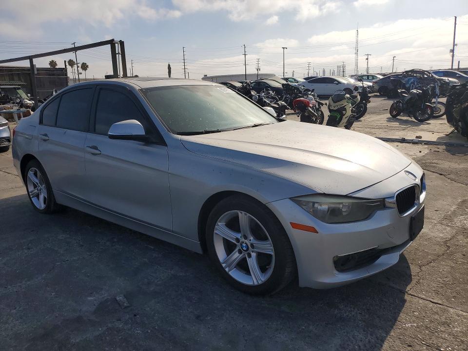 WBA3C1G53DNR44988 2013 BMW 328 photo no. 4