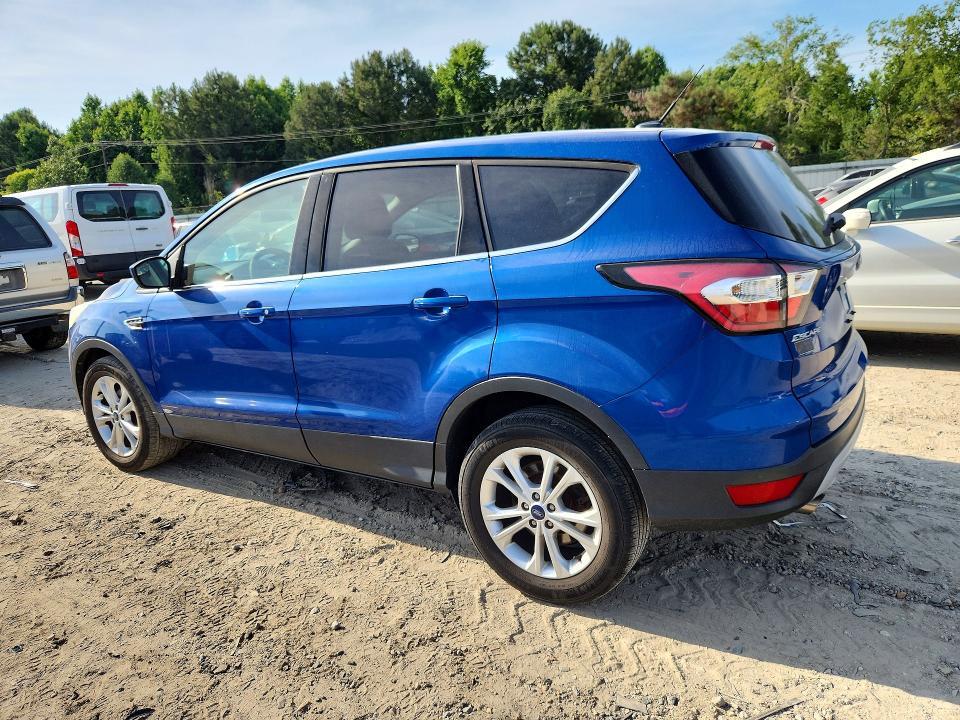 2017 FORD ESCAPE SE — Фото 2 из 13