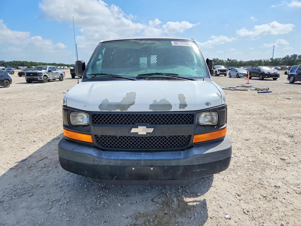 2013 CHEVROLET EXPRESS G1500 — Фото 5 из 13