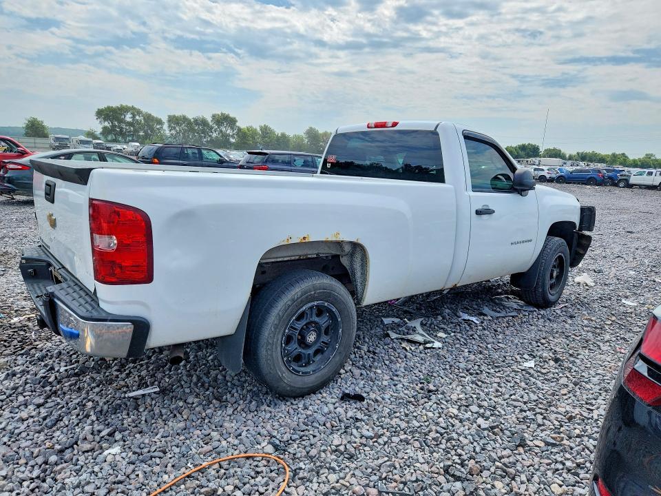1GCNCPEX5DZ284657 2013 CHEVROLET SILVERADO photo no. 3