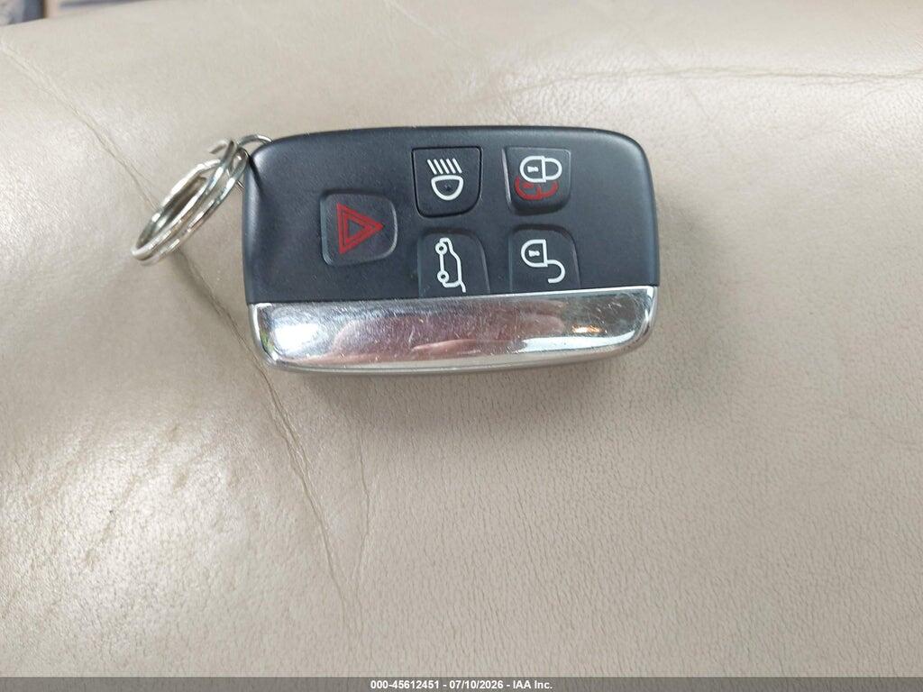 SALAK2V65GA834401 2016 LAND ROVER LR4 photo no. 11