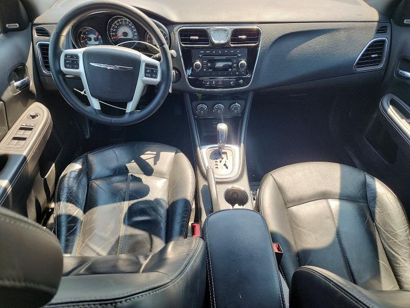 2013 CHRYSLER 200 LIMITED — Фото 8 из 13
