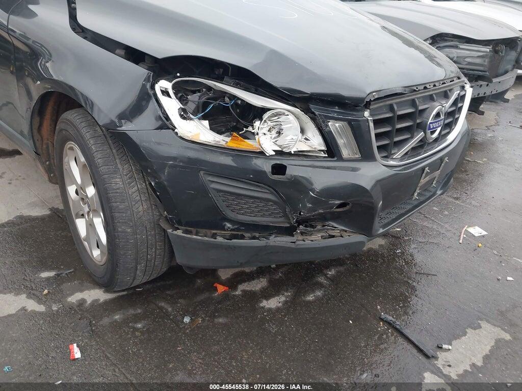 YV4940DL0D2434247 2013 VOLVO XC60 photo no. 6