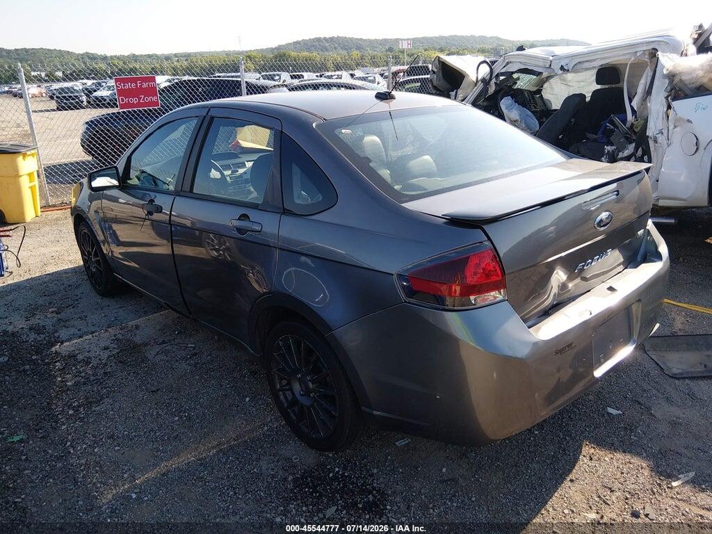 1FAHP3GN8AW272687 2010 FORD FOCUS photo no. 3