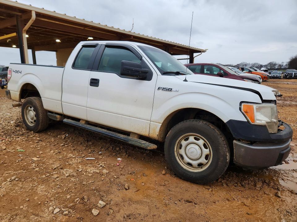 1FTFX1EFXDKE52704 2013 FORD F150 photo no. 4