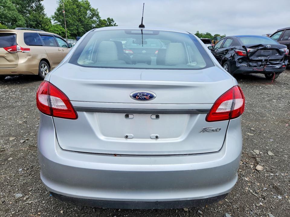 2013 FORD FIESTA S — Фото 6 из 12