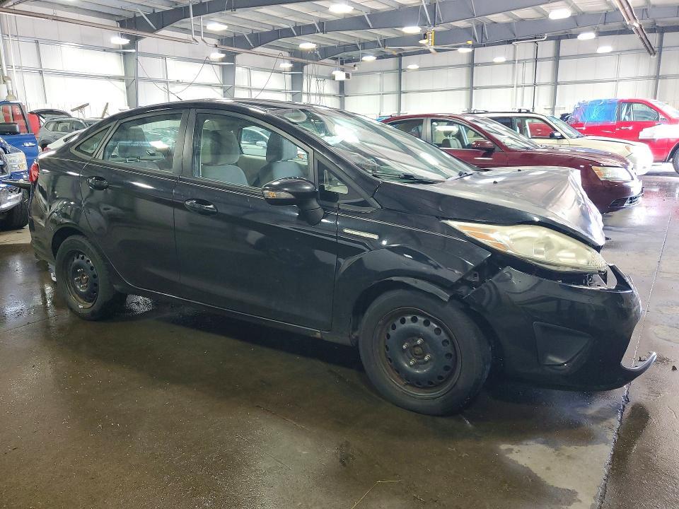 2013 FORD FIESTA SE — Фото 4 из 13