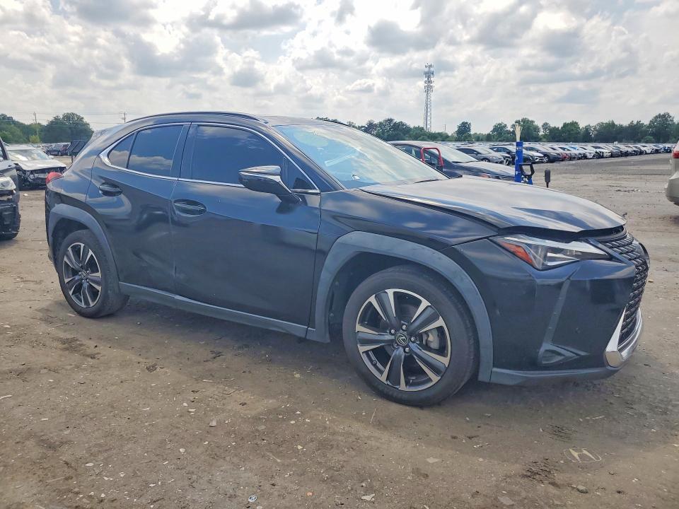 2021 LEXUS UX 200 BASE — Фото 4 из 12