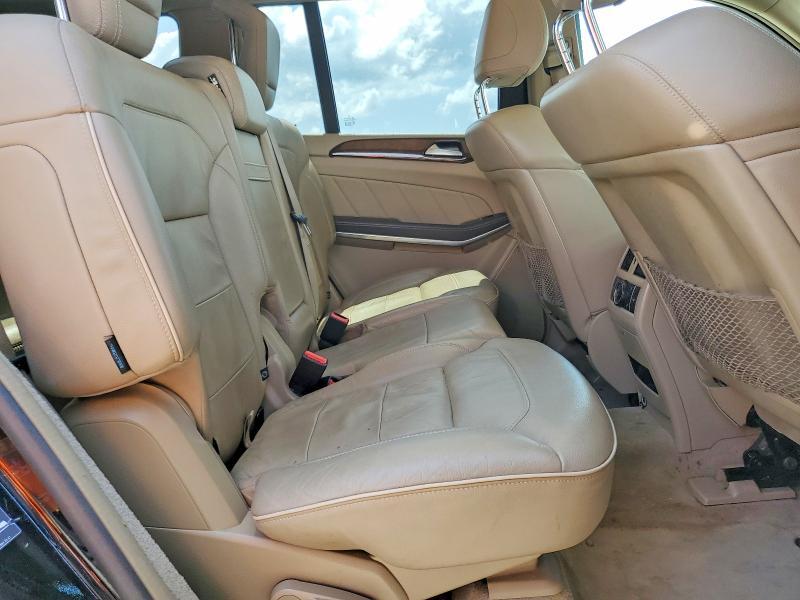2013 MERCEDES-BENZ GL 450 4MATIC — Фото 11 из 13