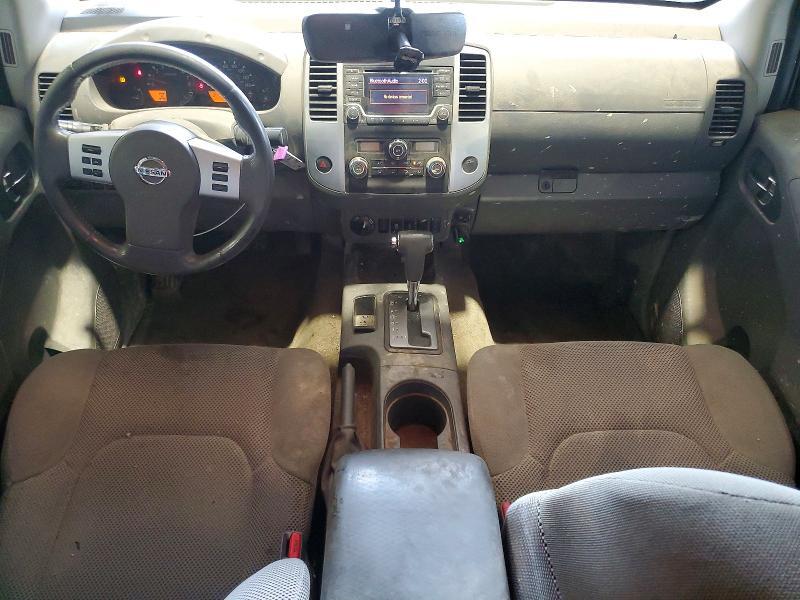 2017 NISSAN FRONTIER — Фото 8 из 13