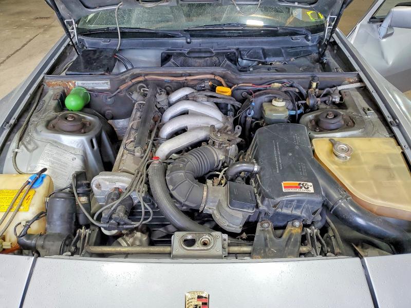 1983 PORSCHE 944 — Фото 11 из 12