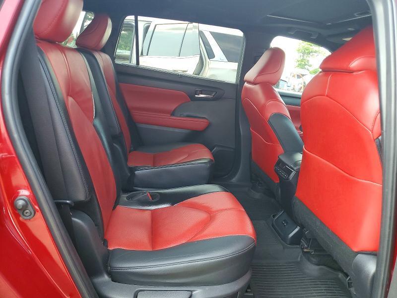 2024 TOYOTA HIGHLANDER XSE — Фото 11 из 13