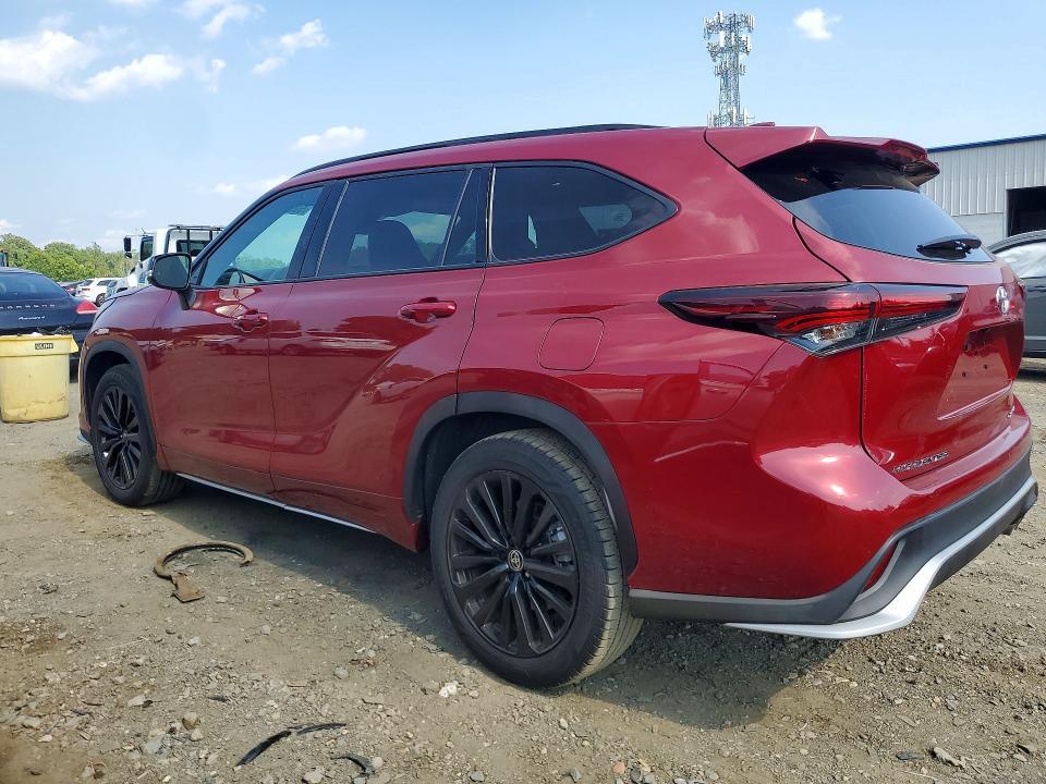 2024 TOYOTA HIGHLANDER XSE — Фото 2 из 13