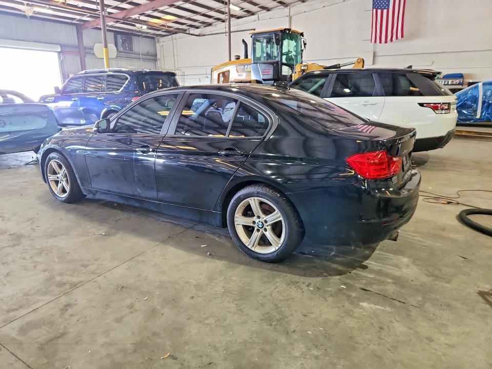 2014 BMW 320 I XDRIVE — Фото 2 из 12
